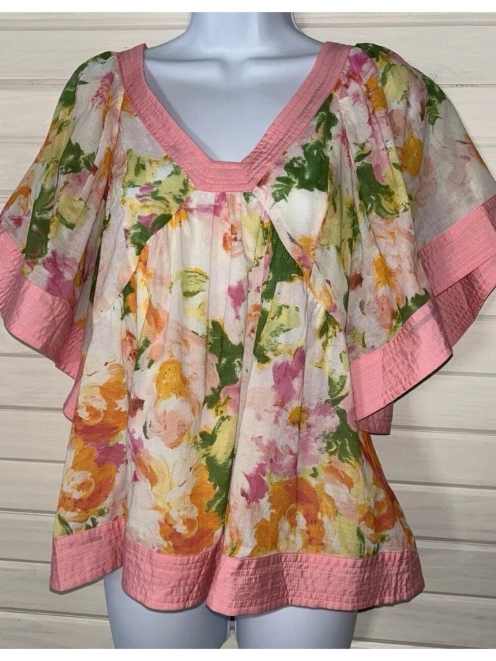 Fate Sz SMALL Make The Call Blouse Pink Yellow Floral V-Neck Pullover Boho EUC